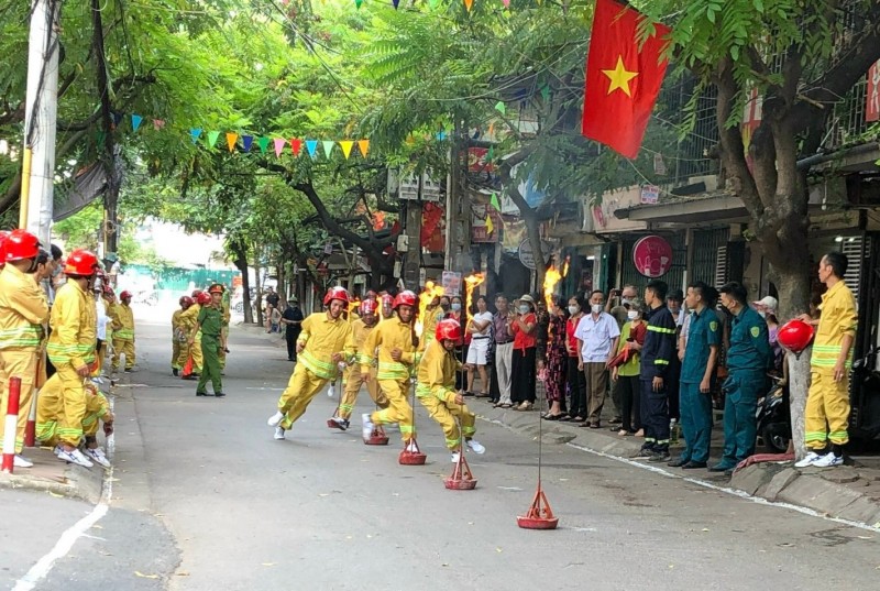 Phường Thành Công tổ chức Hội thao nghiệp vụ chữa cháy và cứu nạn, cứu hộ năm 2022