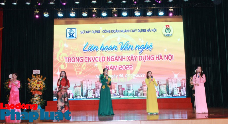 Sôi nổi Hội thi tiếng hát CNVCLĐ khối hành chính sự nghiệp ngành Xây dựng Hà Nội