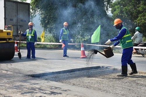 Hà Nội đẩy mạnh công tác bảo trì kết cấu hạ tầng giao thông