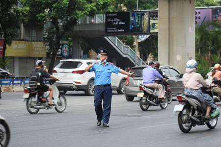 Tổ chức phân luồng phục vụ thi công nâng cấp cống Chùa Tổng