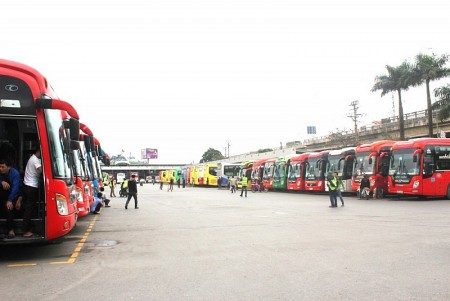 Tăng cường công tác kiểm tra việc thực hiện kê khai giá vé tàu xe dịp Tết