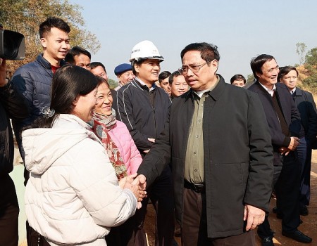 Thủ tướng Phạm Minh Chính: Thi công "3 ca 4 kíp" đảm bảo tiến độ dự án cao tốc Tuyên Quang - Phú Thọ