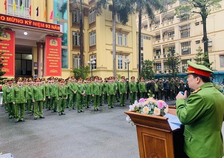 Quận Thanh Xuân ra quân đảm bảo trật tự an toàn giao thông, trật tự đô thị