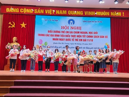 Quận Hai Bà Trưng: Biểu dương 100 trẻ em gái chăm ngoan học giỏi