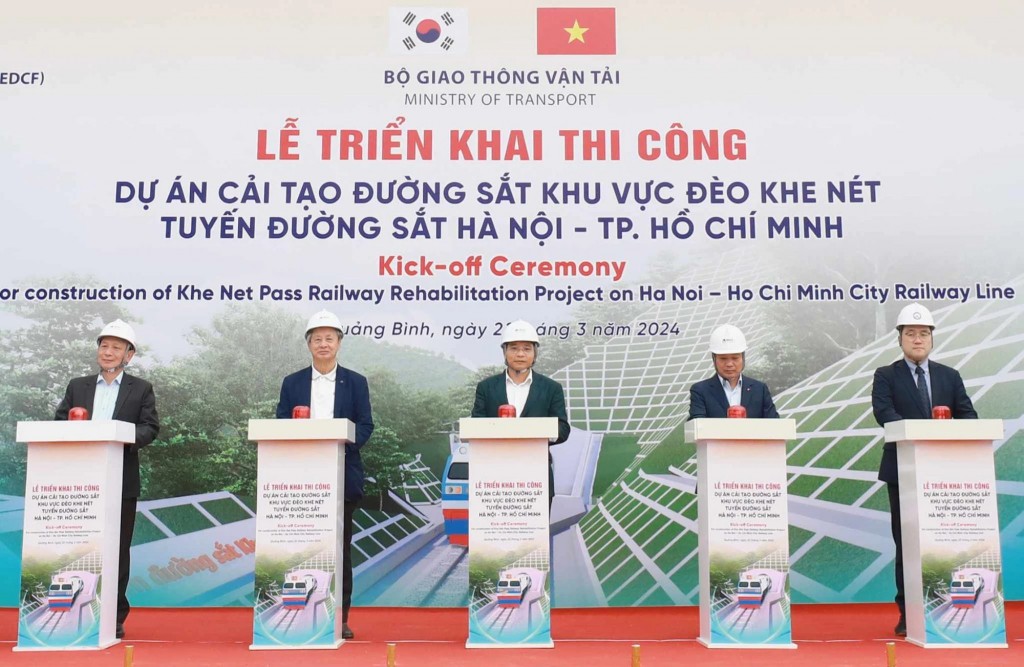 Phát động thi công dự án cải tạo đường sắt khu vực đèo Khe Nét
