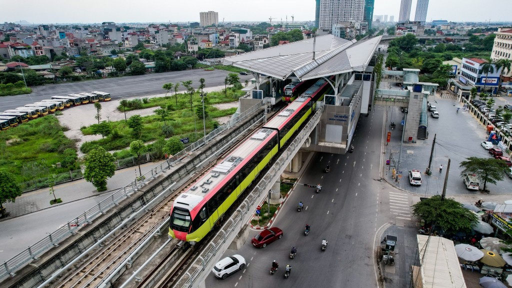 Metro Nhổn - ga Hà Nội còn phải qua thủ tục gì để chạy tàu?
