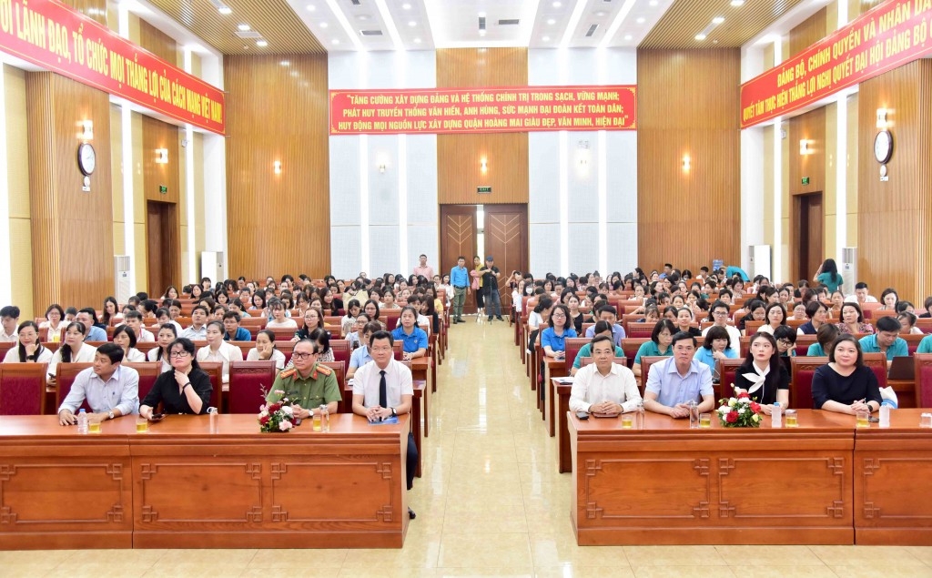 TRỰC TUYẾN: Phổ biến chính sách mới về pháp luật lao động và nhận diện lừa đảo qua mạng xã hội