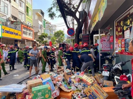 Vụ sập cửa hàng Circle K ở Thành phố Hồ Chí Minh: 8 người thoát nạn