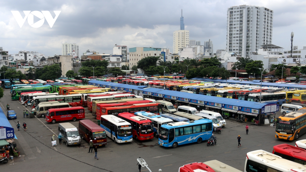 gia xang dau giam, doanh nghiep van tai keu chua tham vao dau hinh anh 1