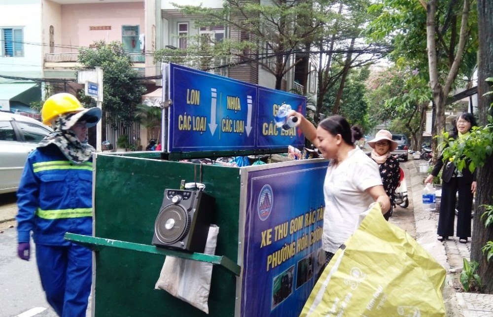 Phân loại rác tại nguồn: Bài toán lớn cho cả “thành phố môi trường”